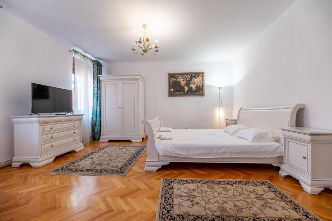 Conrad Haas Apartment Sibiu Buitenkant foto