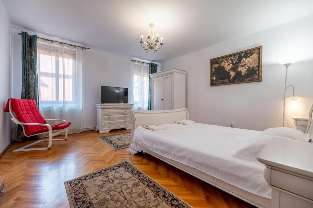 Conrad Haas Apartment Sibiu Buitenkant foto