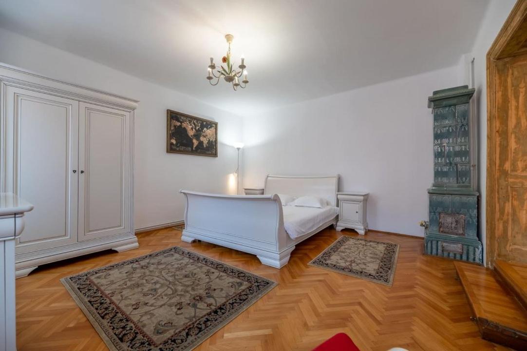 Conrad Haas Apartment Sibiu Buitenkant foto